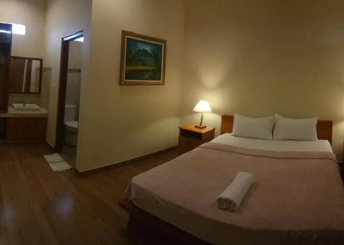 Pensión Okantara House