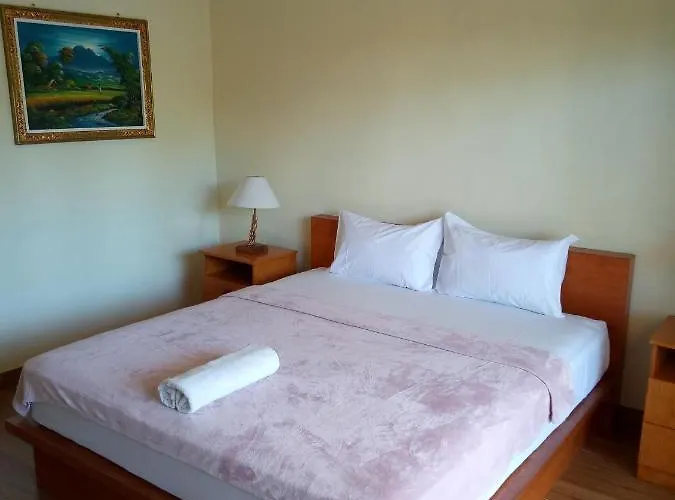Pensión Okantara House *